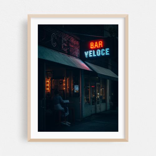 Bar Veloce Neon, Manhattan