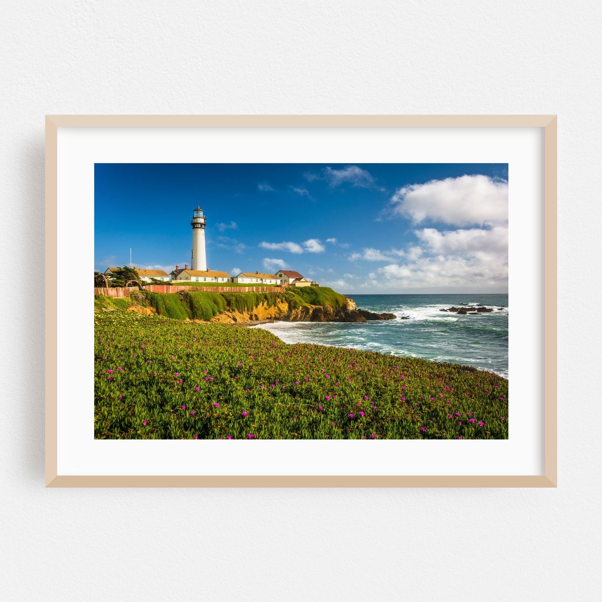 Pigeon Point Lighthouse – image 1 of 6