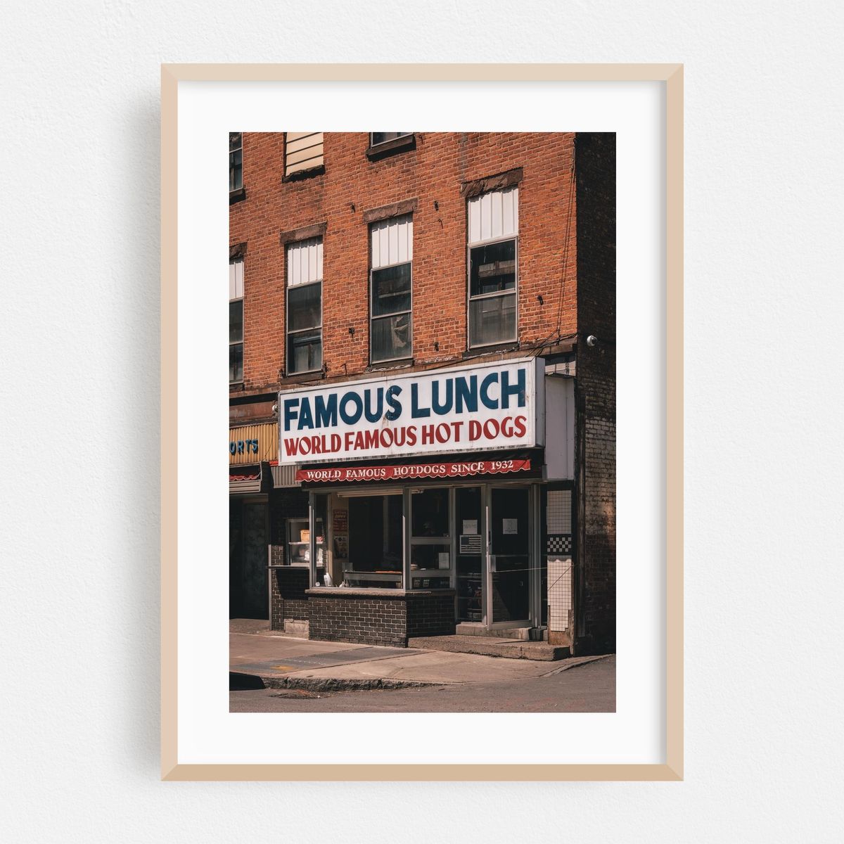 Famous Lunch, Troy – image 1 of 16