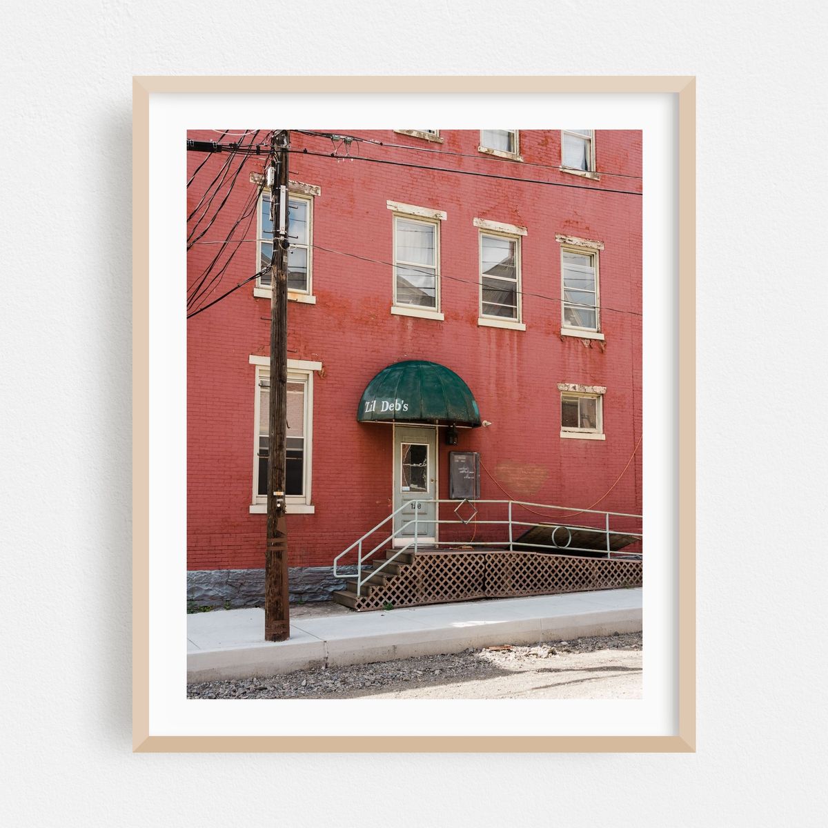 Lil Deb's, Huntington – image 1 of 12