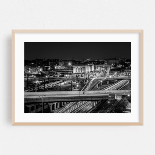 Penn Station & The JFX B&W