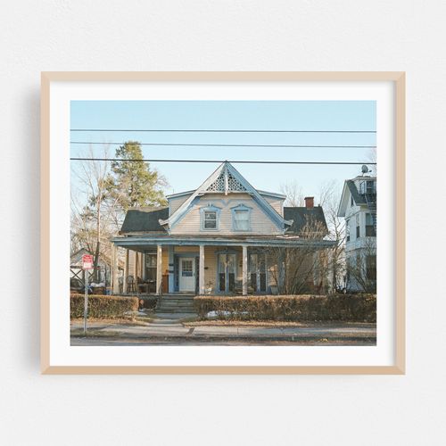 An Old House, Kingston