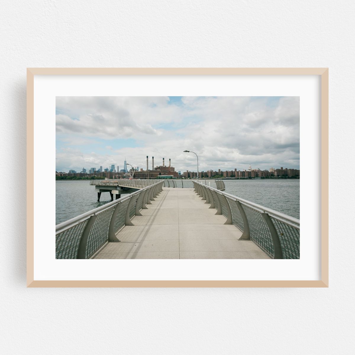Transmitter Park Pier, Greenpoint – image 1 of 6