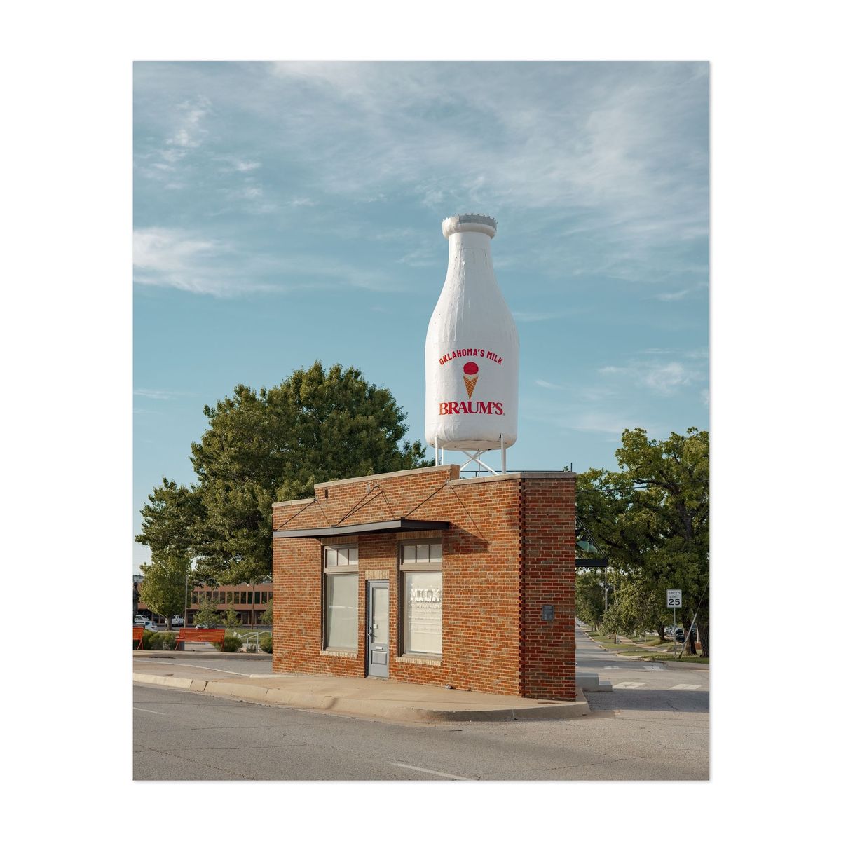 Milk Bottle Grocery 01 – image 1 of 2