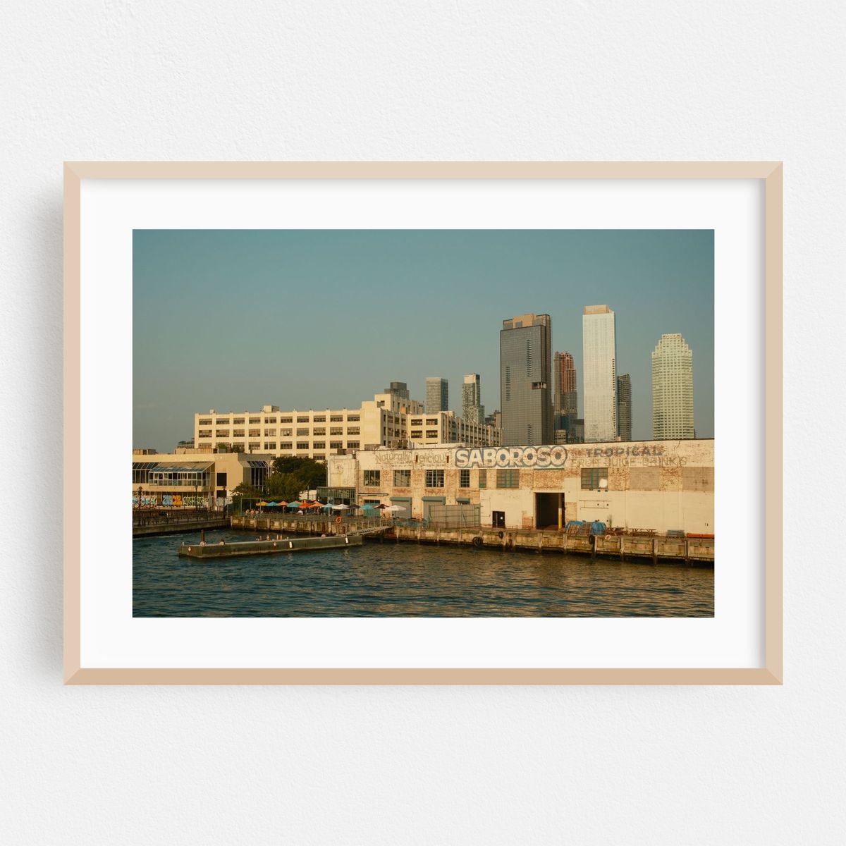 Saboroso Tropical, Long Island City 02 – image 1 of 6