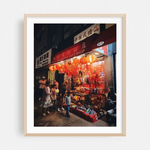 Red Apple Gift Shop