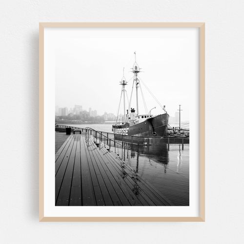Lightship Ambrose B&W