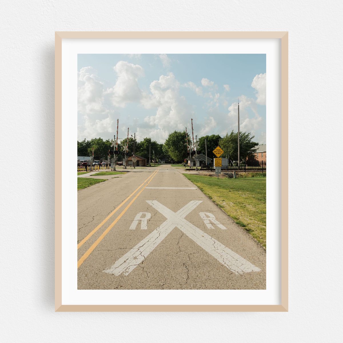 Railroad Crossing, Gardner 02 – image 1 of 12