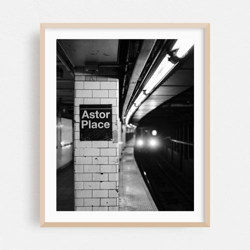 Train Approaching, Astor Place 02