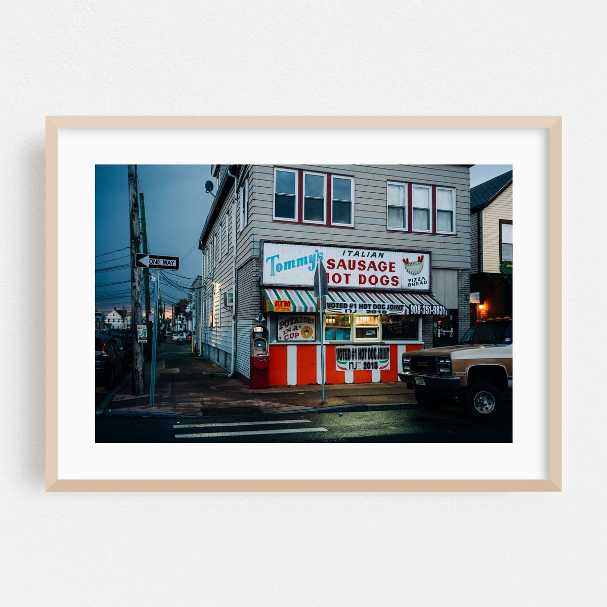 Tommy's Italian Sausage & Hot Dogs, Elizabeth 02 – image 1 of 6