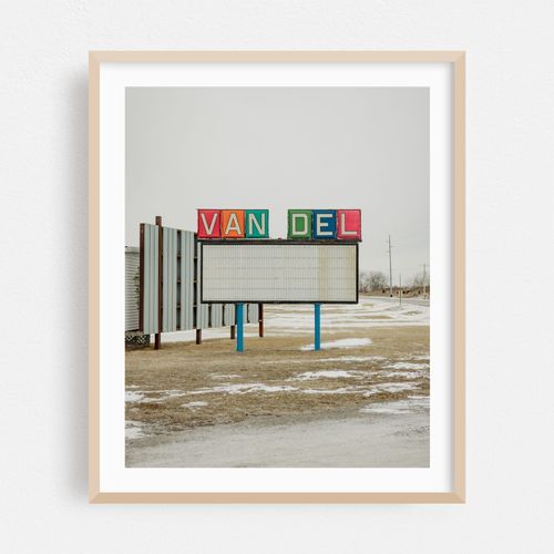 Van-Del Drive-In 01