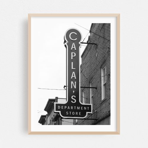 Caplan's, Ellicott City B&W