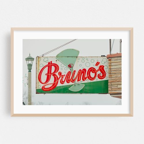 Bruno's Liquors 03