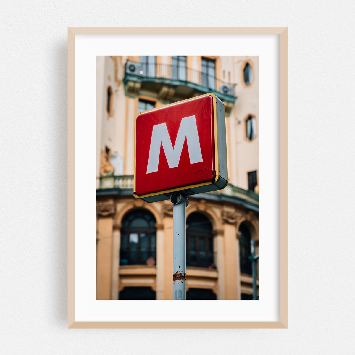 Metropolitan – image 1 of 16