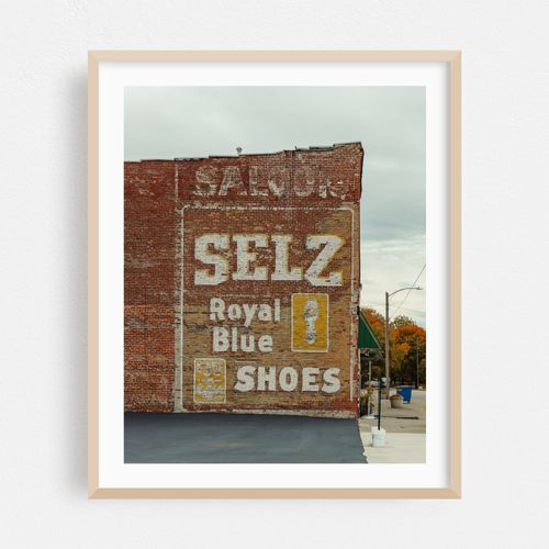 Selz Shoes Ghost Sign 02
