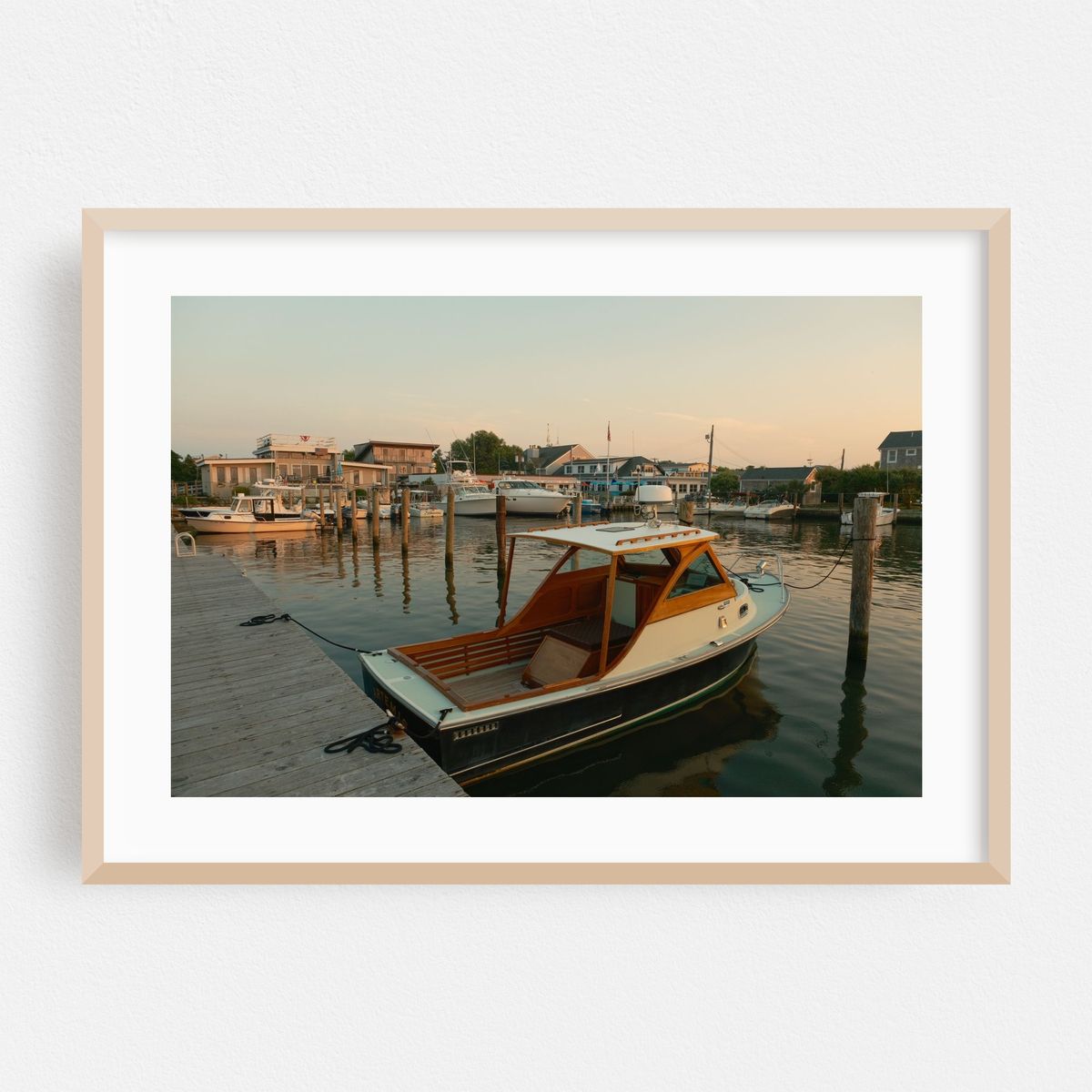 Docked in Kismet 03 – image 1 of 6