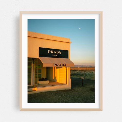Prada Marfa, Valentine
