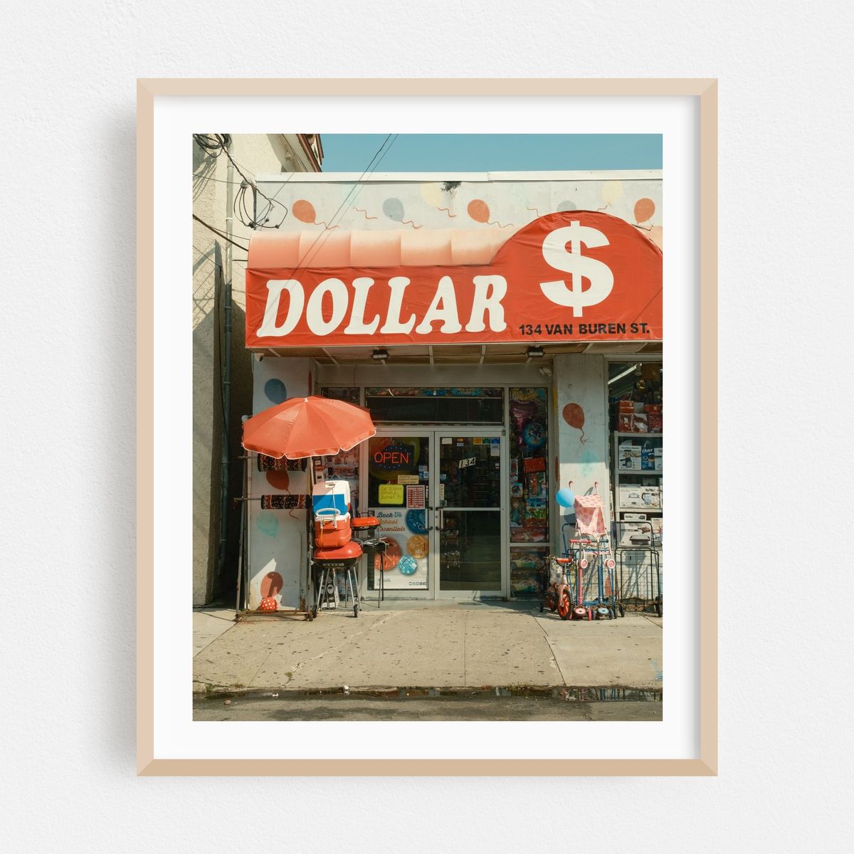 Dollar Deal, Newark – image 1 of 12