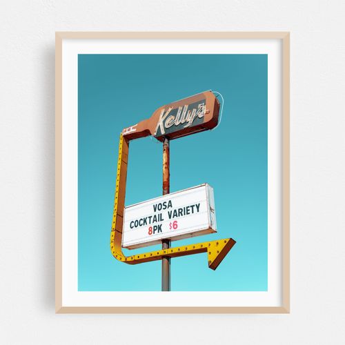 Kelly's Liquor Store 01