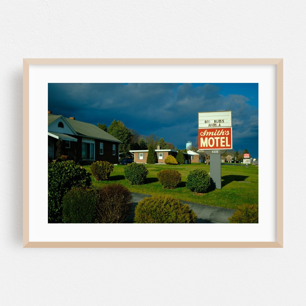 Smith's Motel, York – image 1 of 6