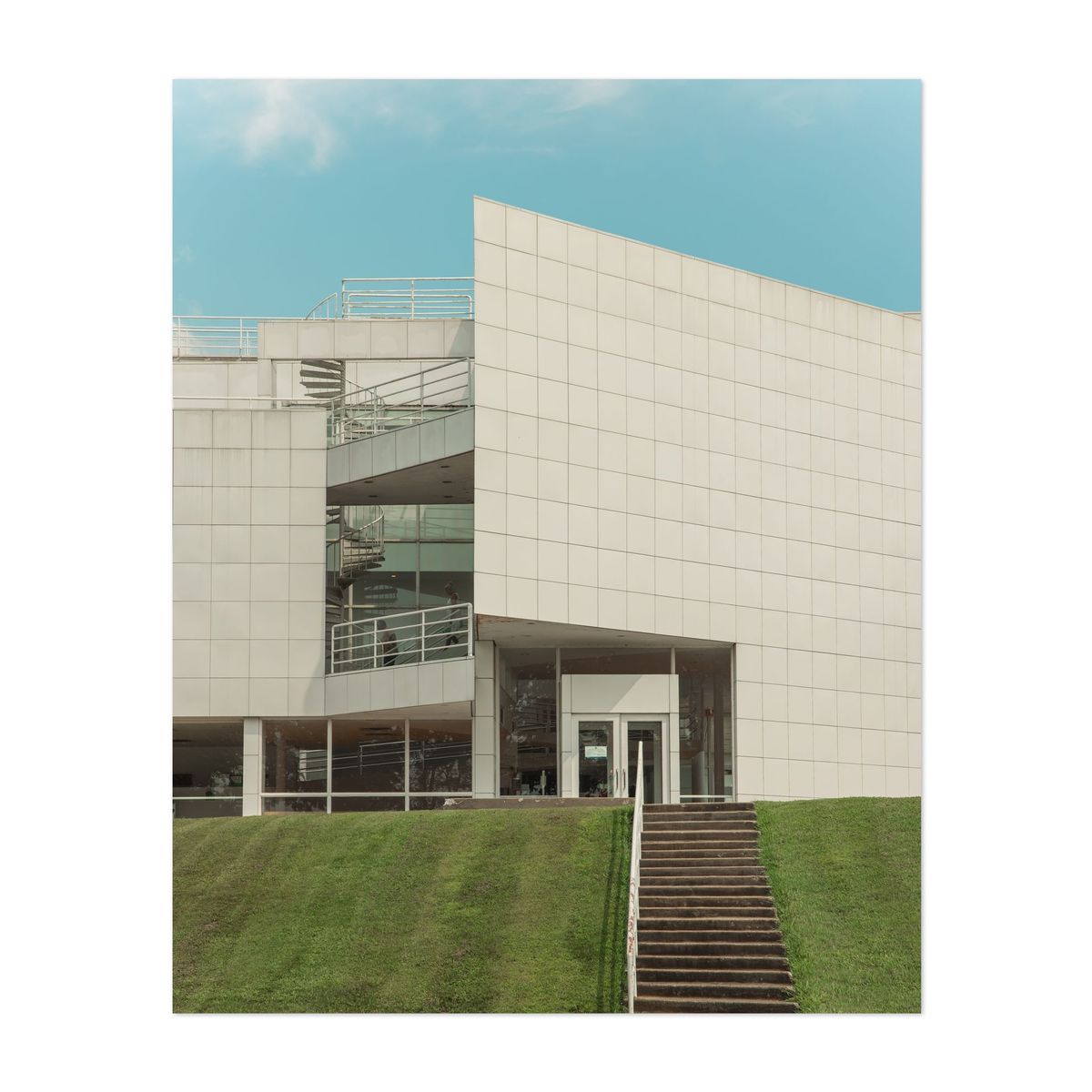 Atheneum Visitors Center 01 – image 1 of 2
