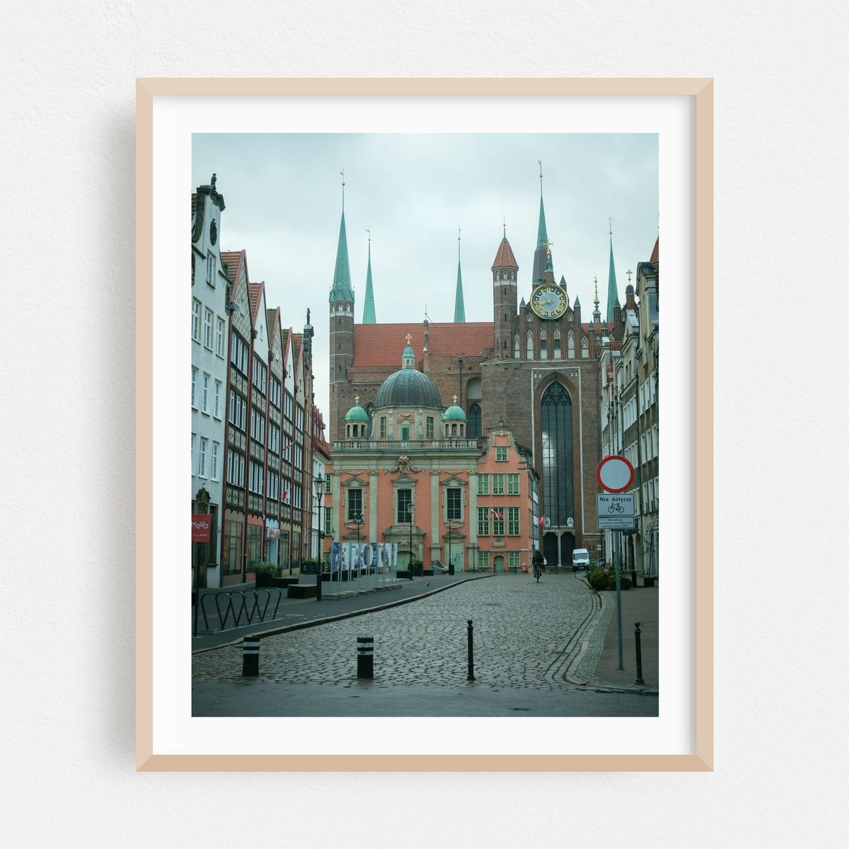 Royal Chapel, Gdańsk – image 1 of 12