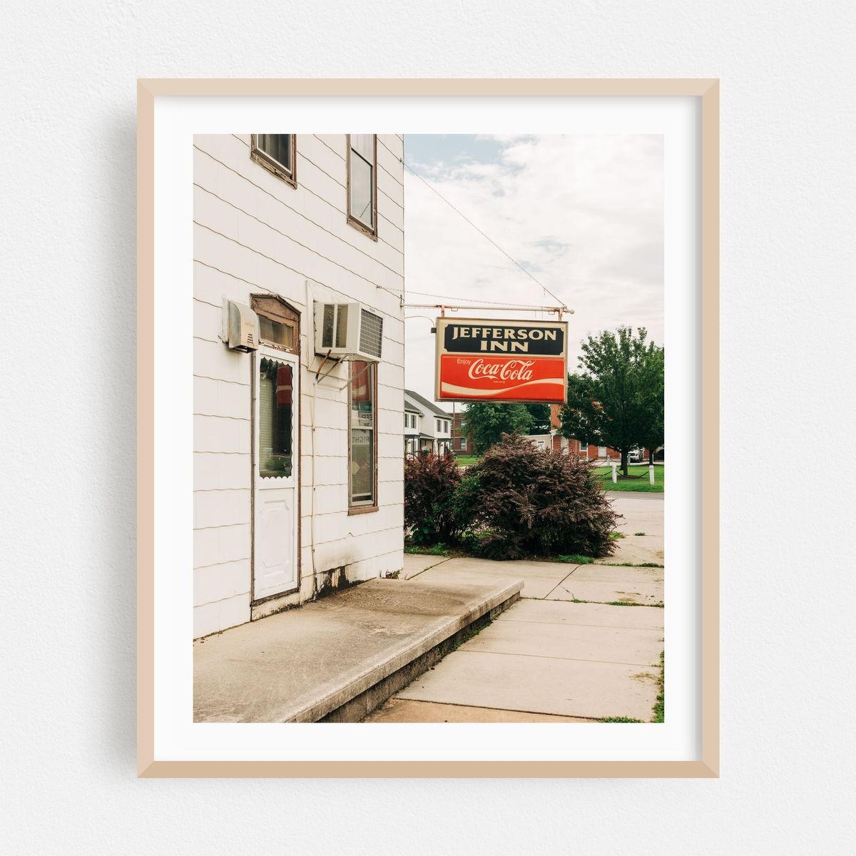 Jefferson Inn 02 – image 1 of 12