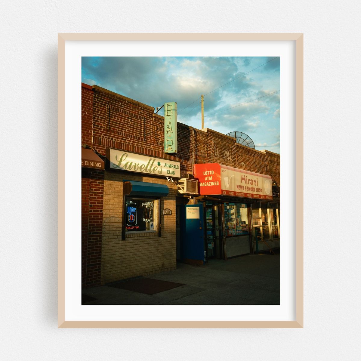 Lavelles, Astoria – image 1 of 12