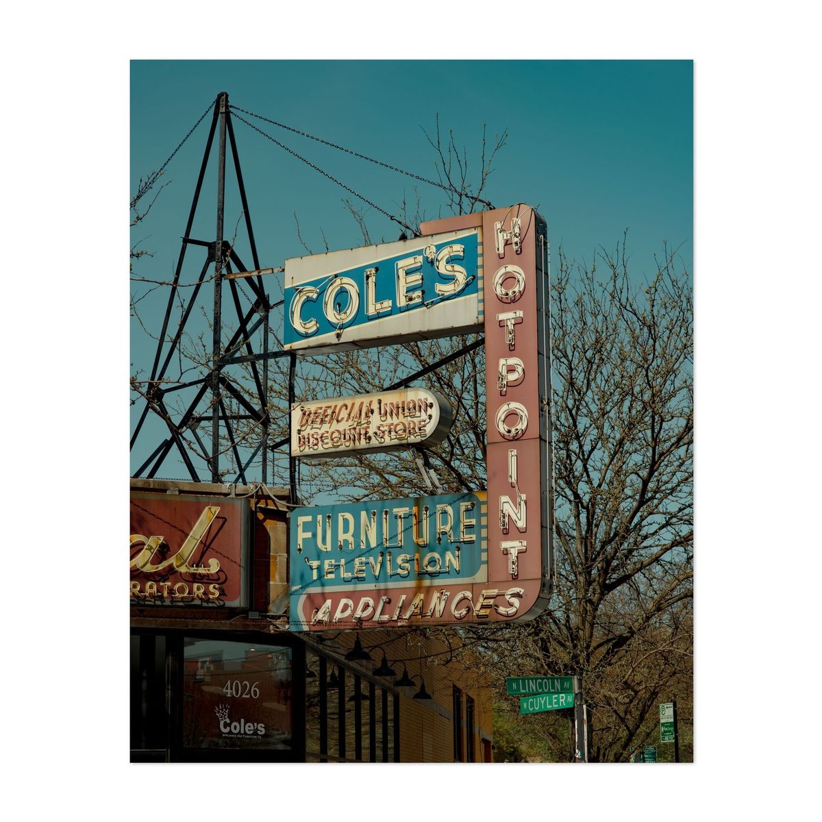 Cole’s Appliance & Furniture 02 – image 1 of 2