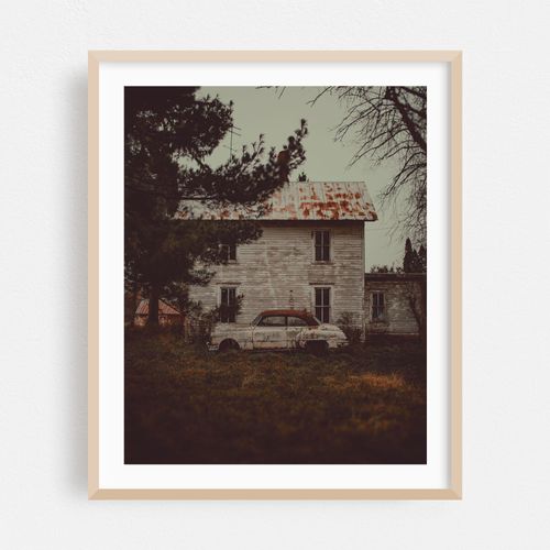 Abandoned Pontiac Chieftain House 02