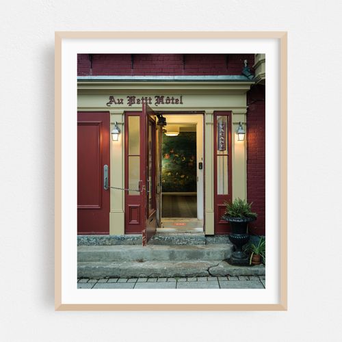 Au Petit Hôtel, Quebec City