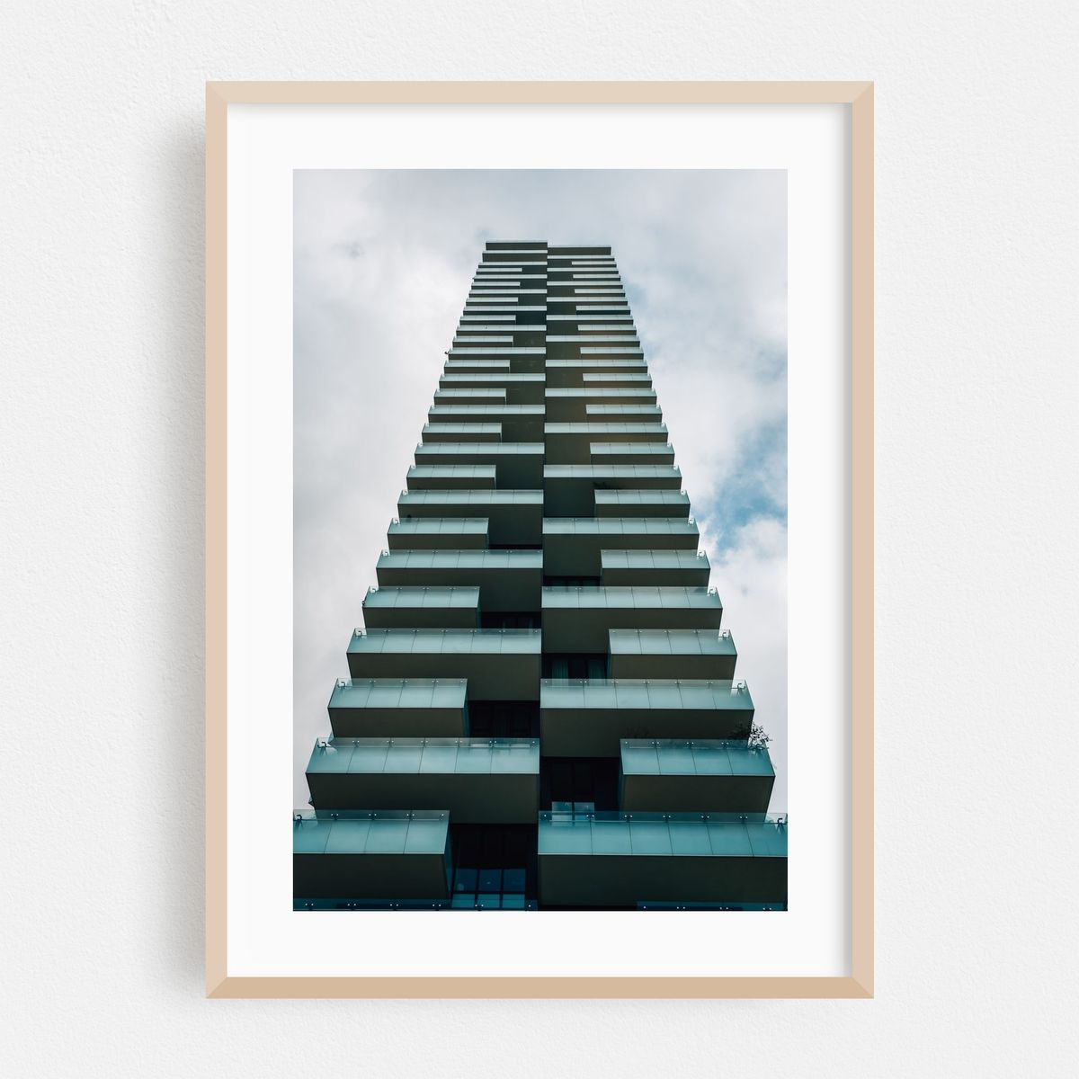 Modern Milano 03 – image 1 of 16