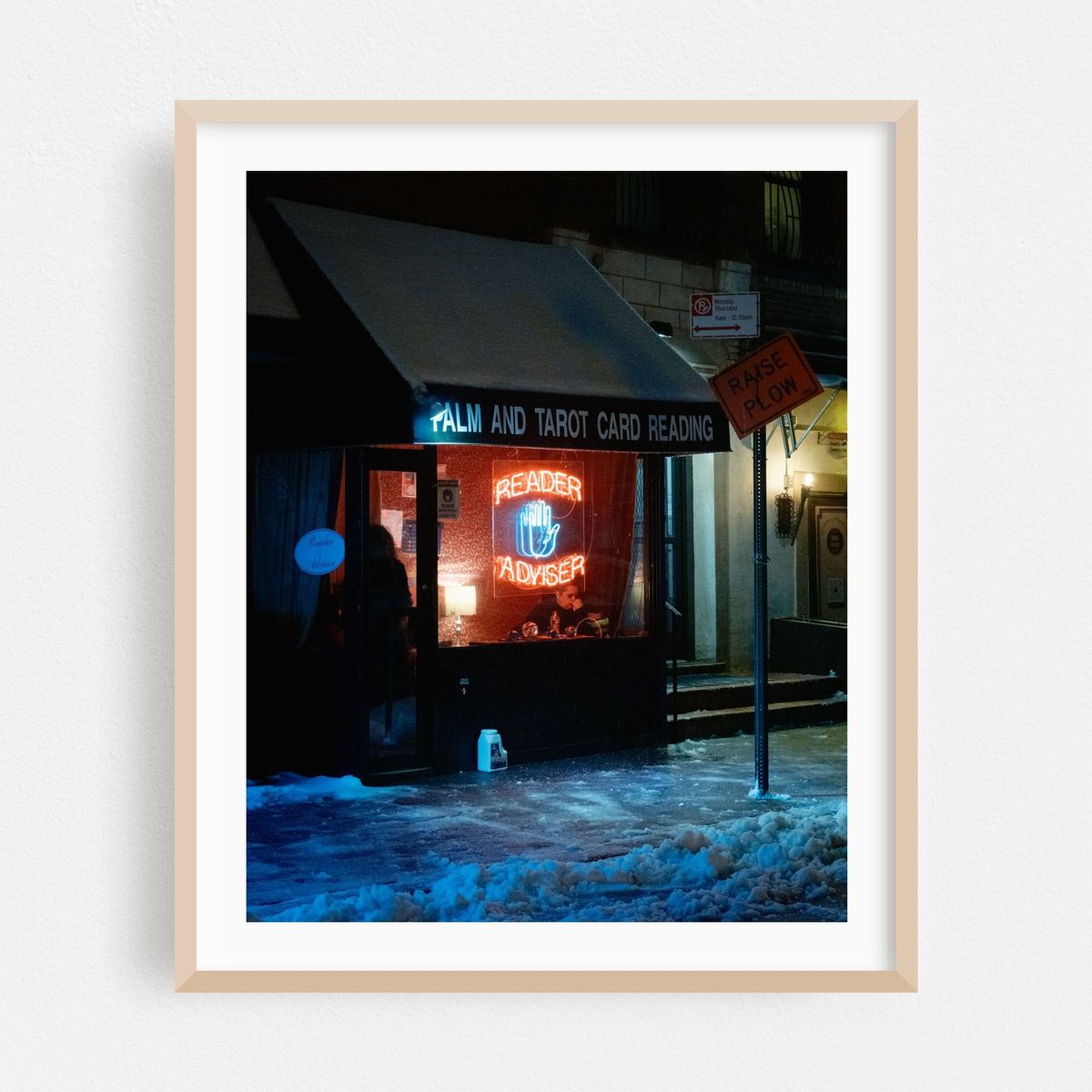 Psychic in Greenwich Village – image 1 of 12