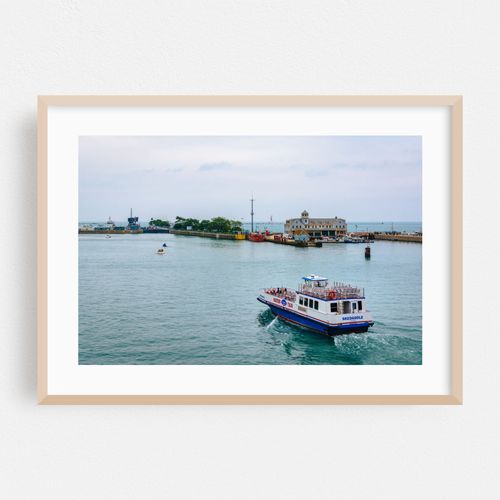 Water Taxi 01