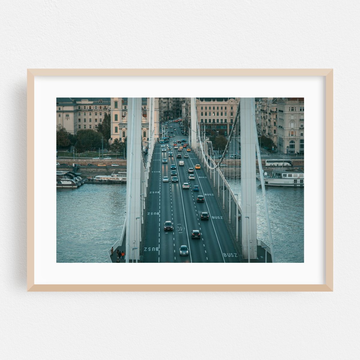Erzsébet Bridge, Budapest 02 – image 1 of 6