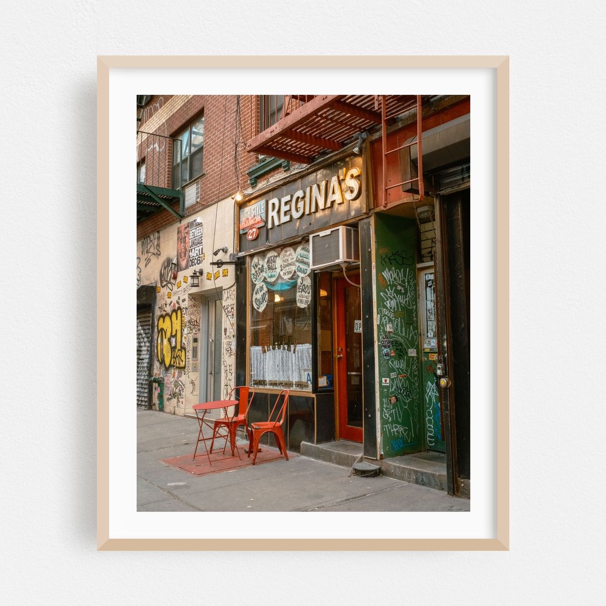 Regina's Grocery, Lower East Side – image 1 of 12