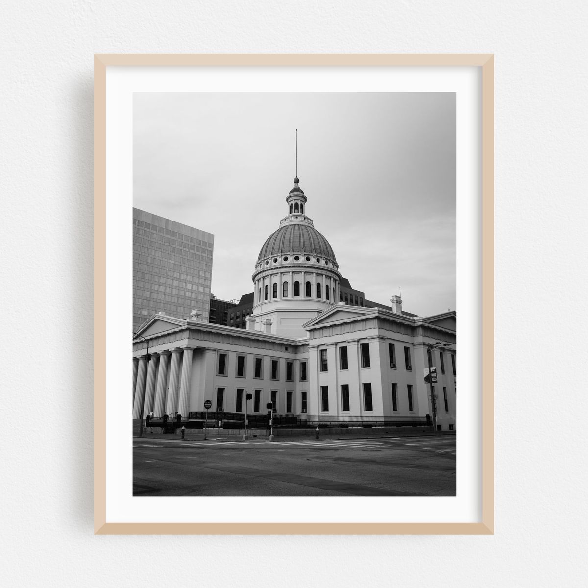 Old Courthouse, St. Louis B&W – image 1 of 12