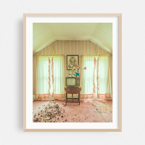 Turquoise Hexagon House 03