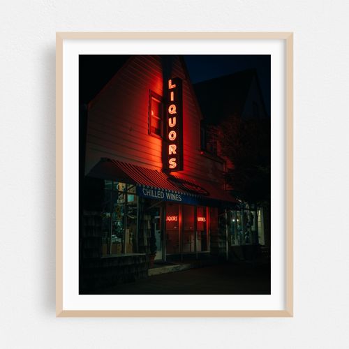 Whites Liquor, Montauk 01