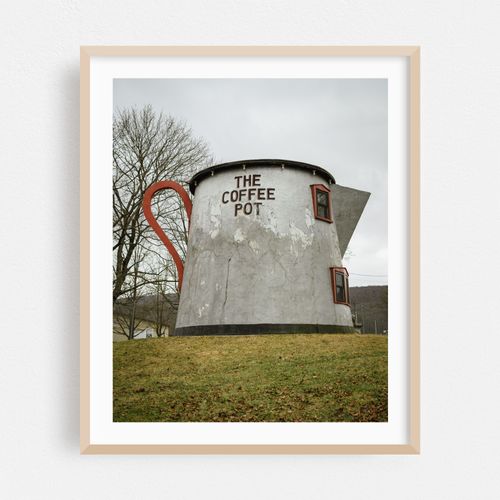The Big Coffee Pot, Bedford
