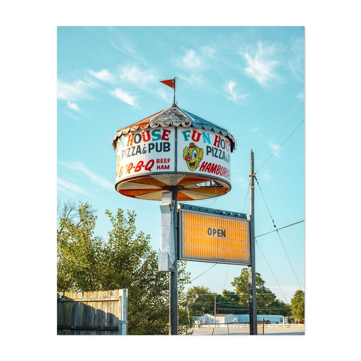Fun House Pizza 01 – image 1 of 2