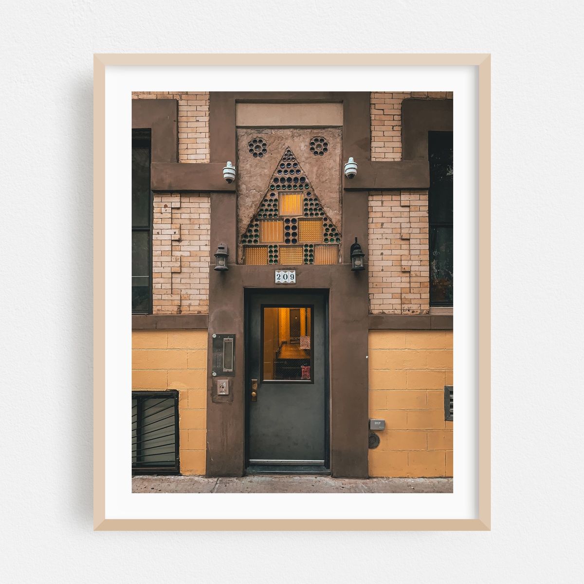 209 – image 1 of 12