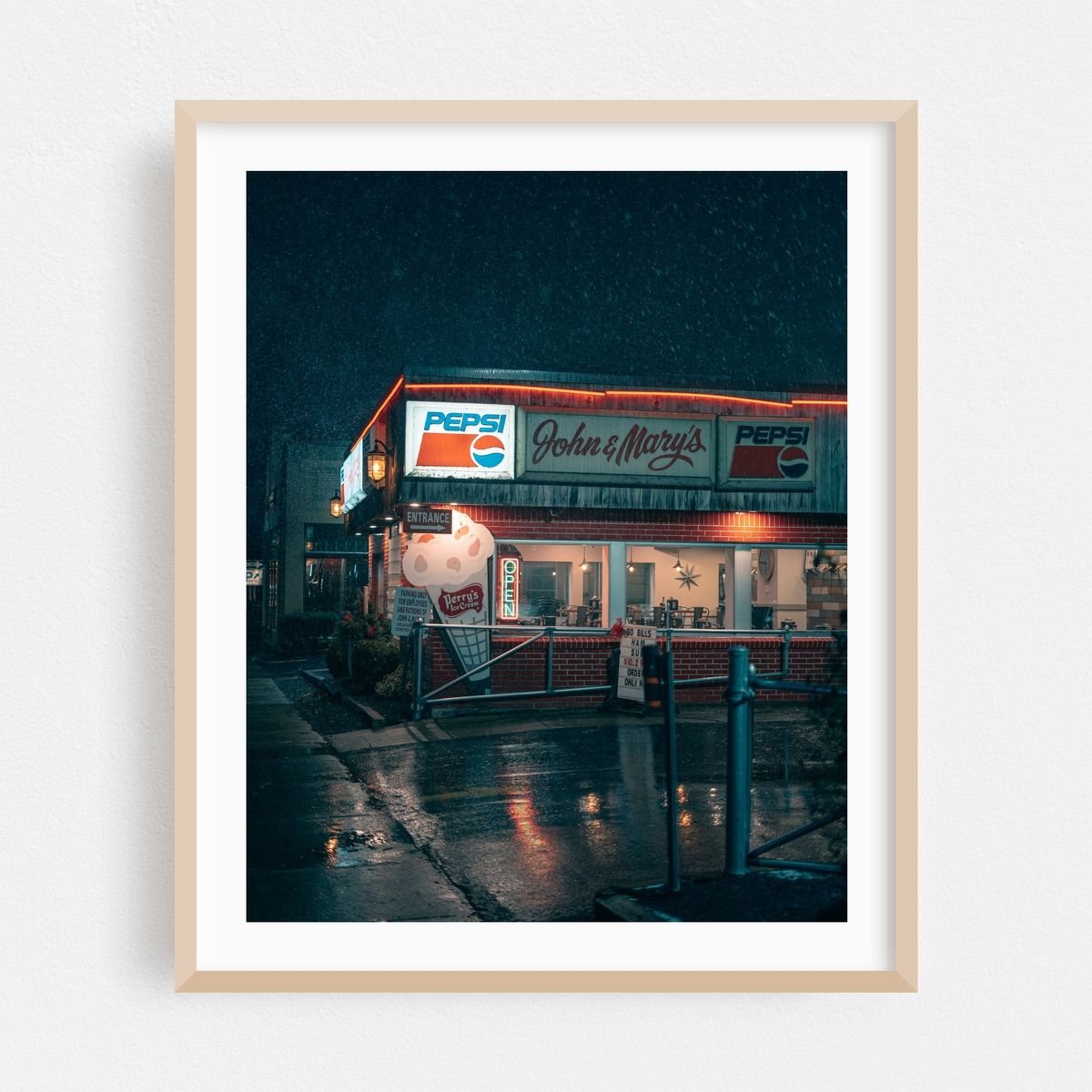 John & Mary's, Hamburg – image 1 of 12