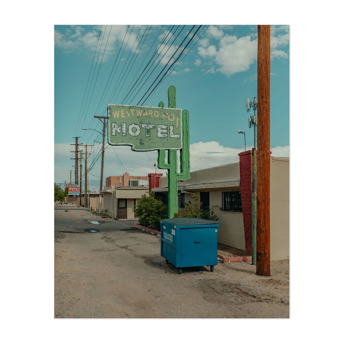Westward Ho Motel – image 1 of 2