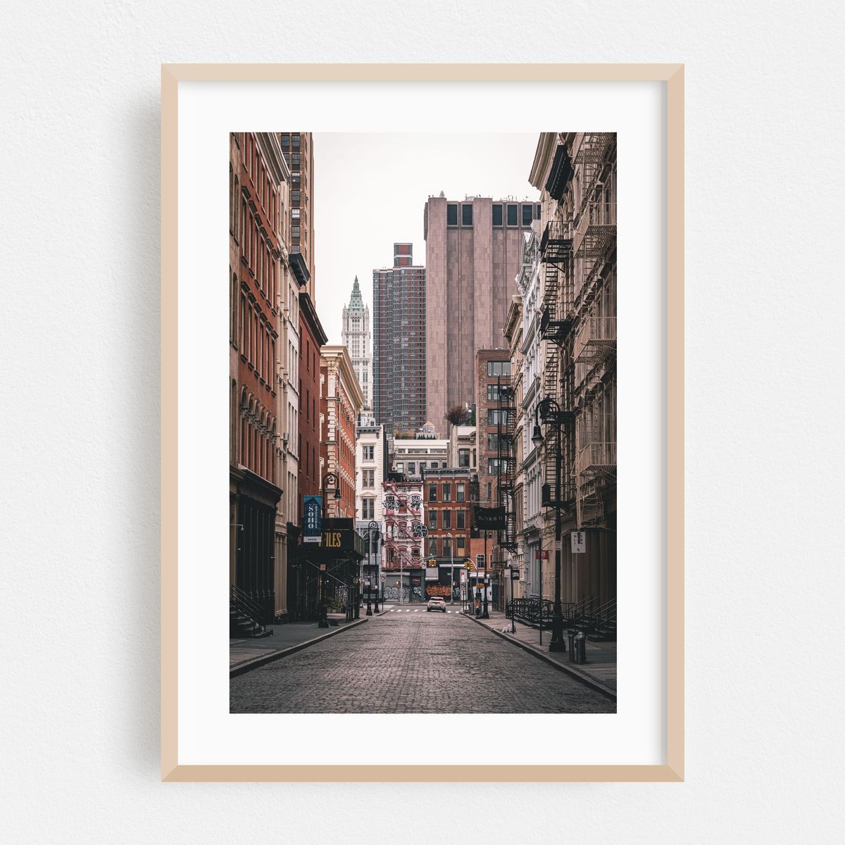 Quiet in Soho 04 – image 1 of 16