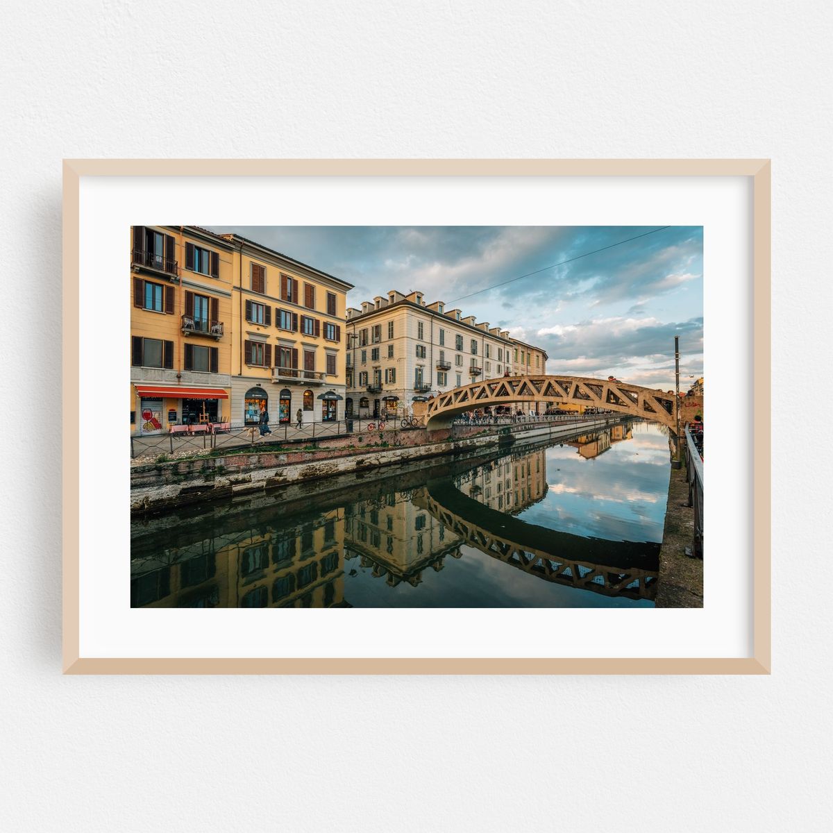 Naviglio Grande 01 – image 1 of 6