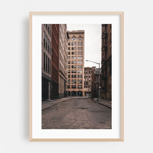 Quiet in Soho 01