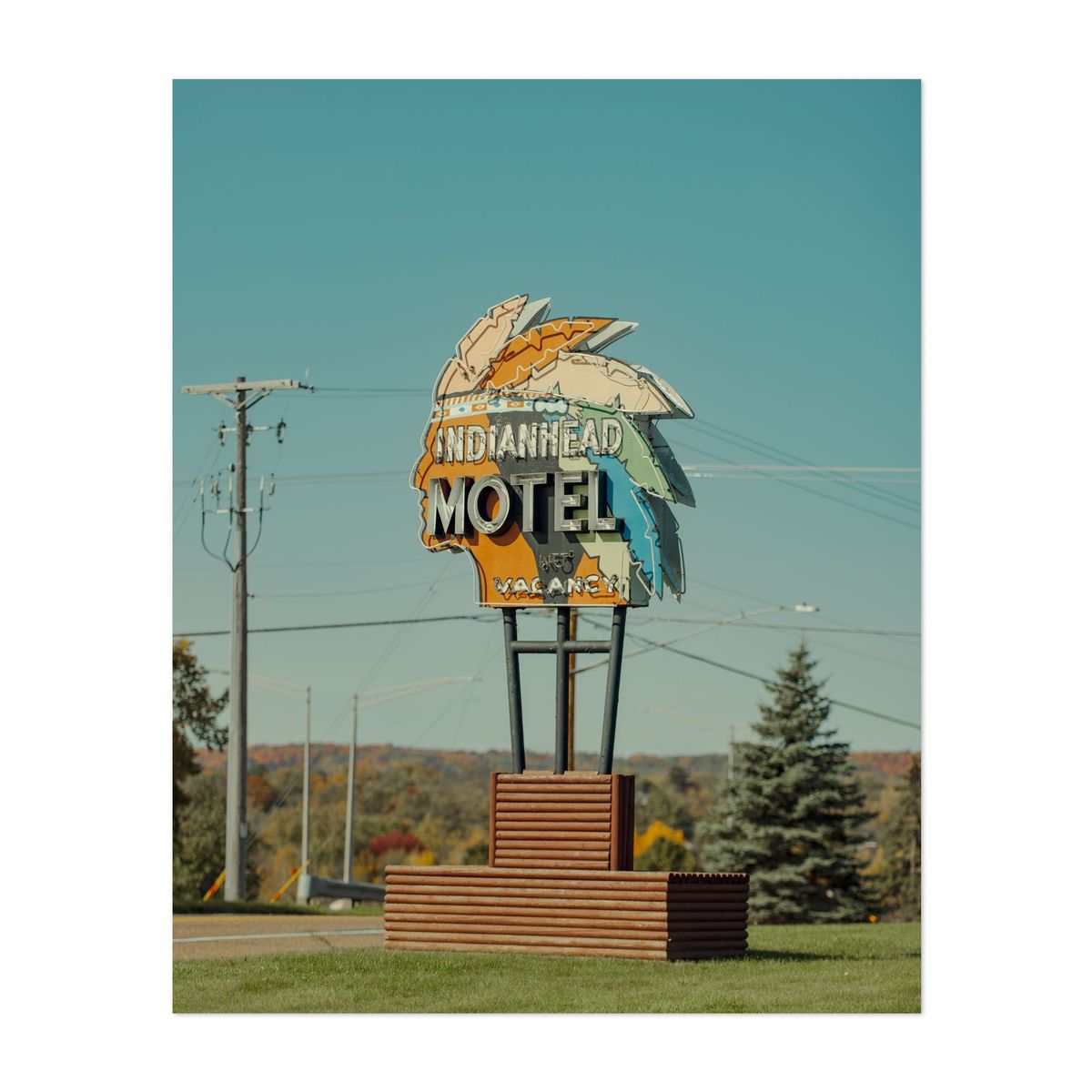 Indianhead Motel 02 – image 1 of 2