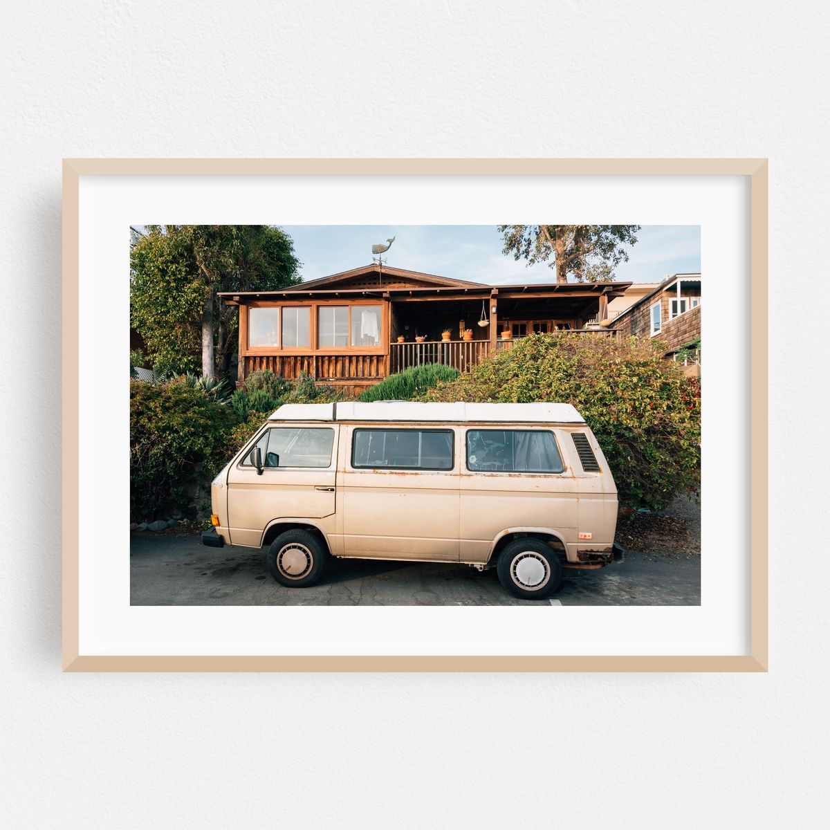 Old Van, Laguna Beach – image 1 of 6