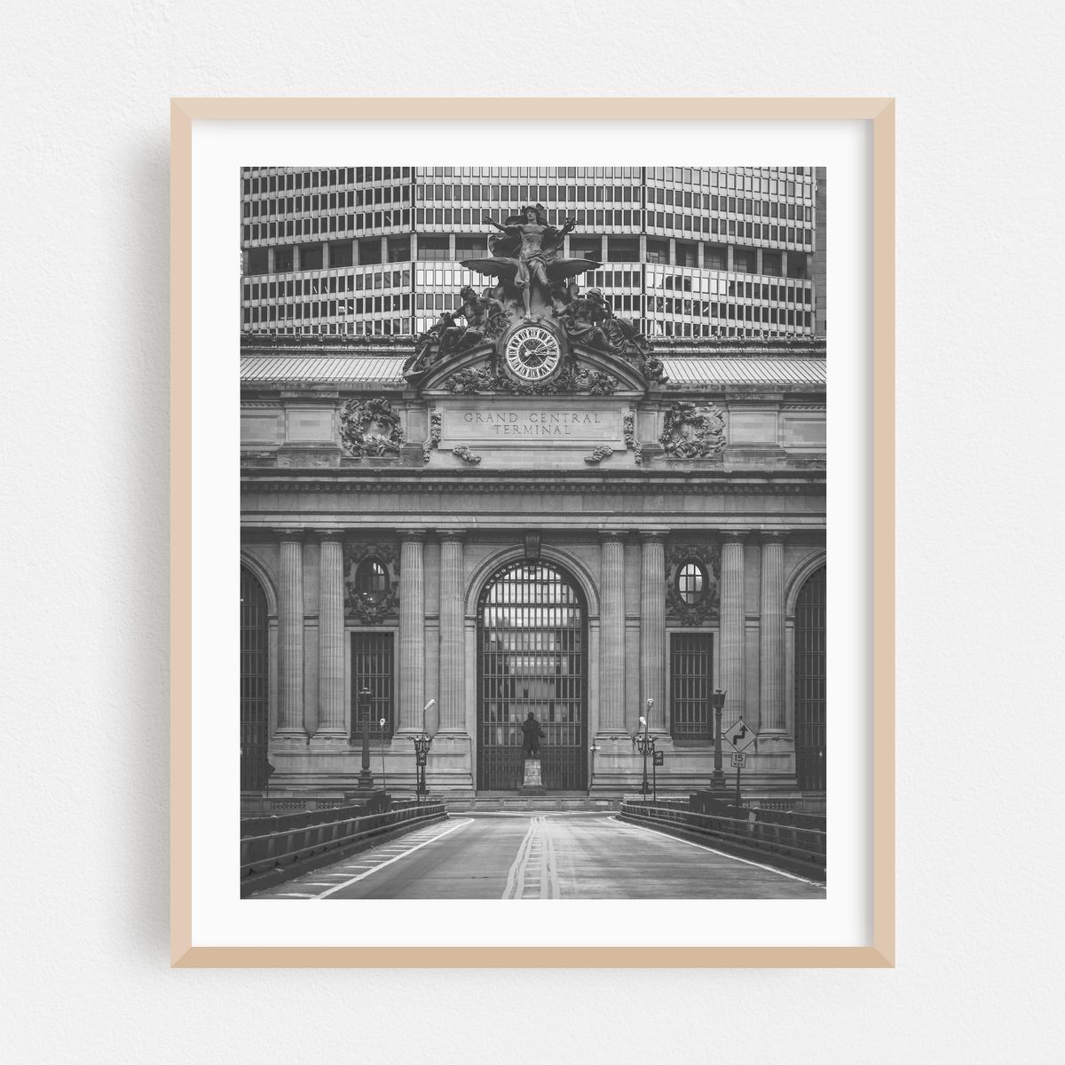 Park Avenue Viaduct B&W – image 1 of 12